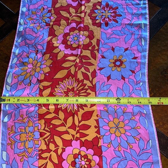 Vintage Vera Oblong Scarf Vivid Print - Picture 8 of 11